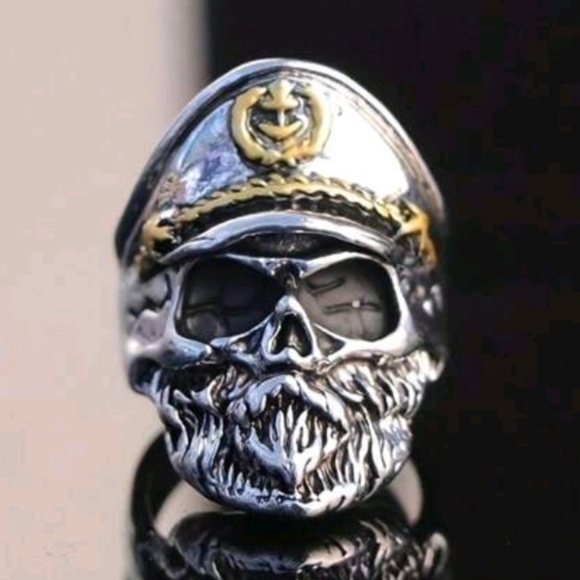 New! MEN'S Skull Navy Captian Ring. Sizes 9,10,12, & 13 - Picture 3 of 5
